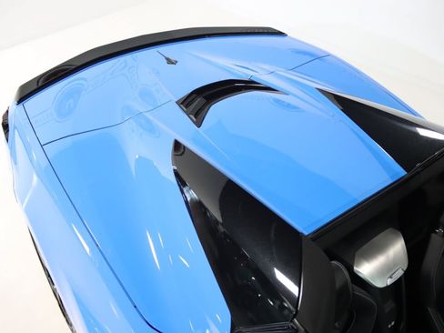 Used 2023 Chevrolet Corvette Stingray Preferred Conv w/ Battery Protection Package RWD image 79