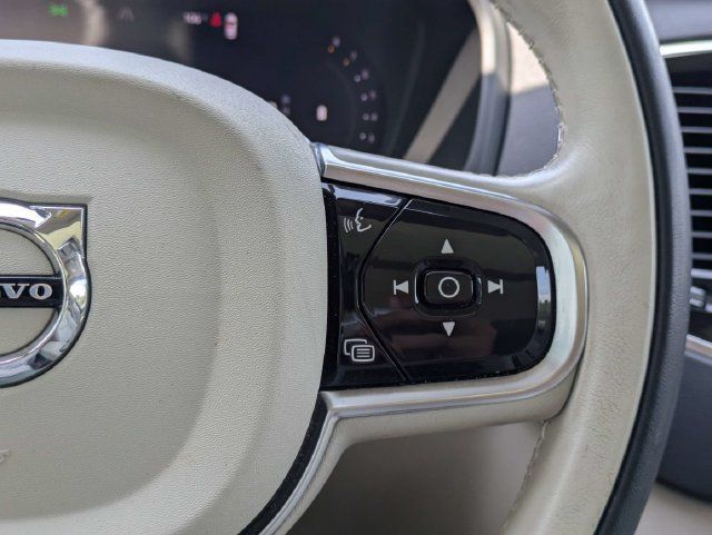 Certified 2024 Volvo XC90 B5 Plus AWD/4WD image 33