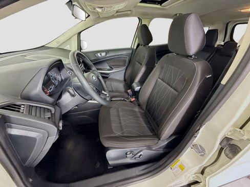 Used 2019 Ford EcoSport SE w/ SE Convenience Package image 20