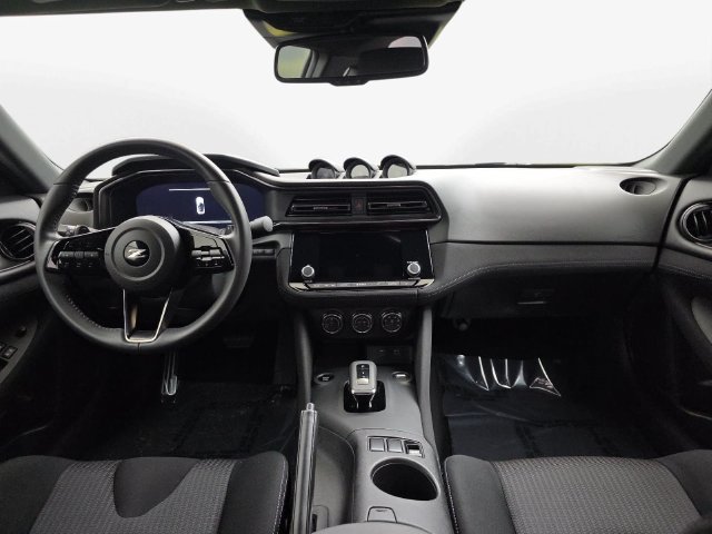 Used 2024 Nissan Z Sport w/ Floor Mat Package RWD image 13