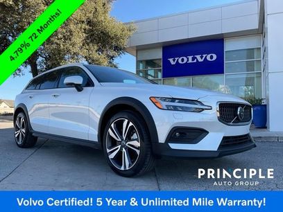 Certified 2025 Volvo V60 B5 Cross Country Plus