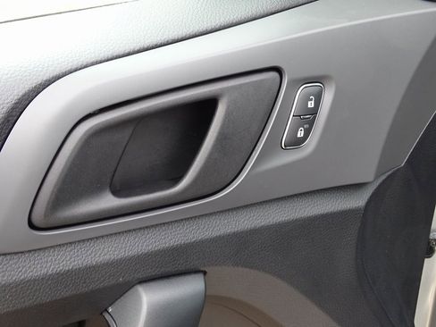 Used 2019 Ford Ranger XL w/ Equipment Group 101A Mid image 13