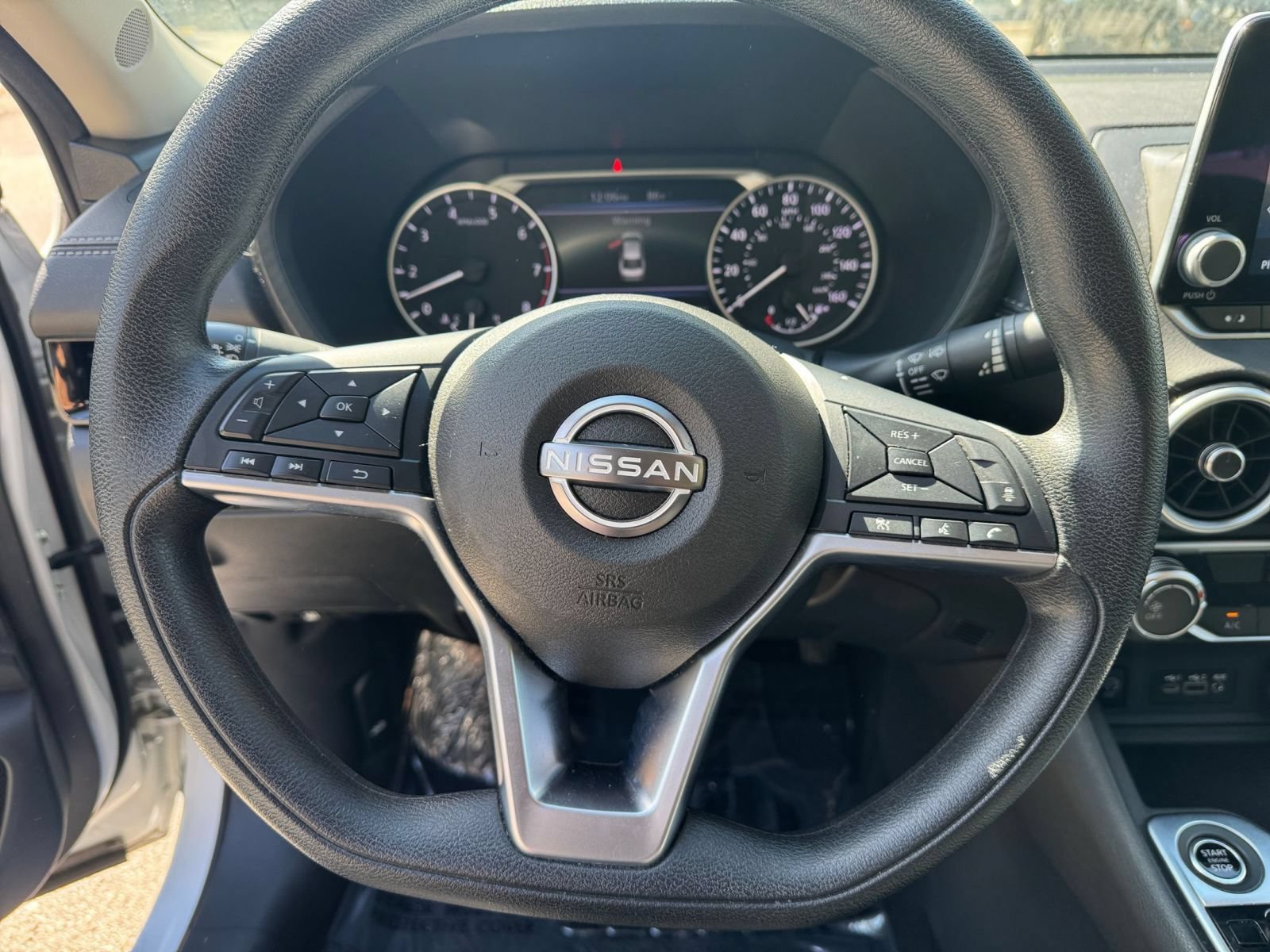 Used 2025 Nissan Sentra SV FWD image 24