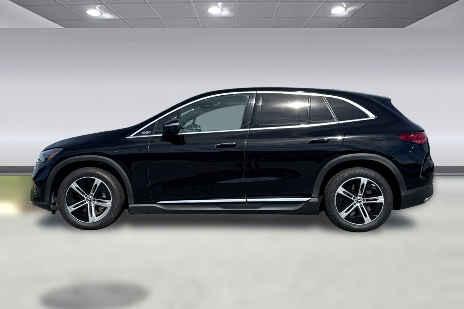 Certified 2023 Mercedes-Benz EQE 350+ 4MATIC SUV image 2