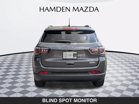 Used 2022 Jeep Compass Latitude FWD image 4
