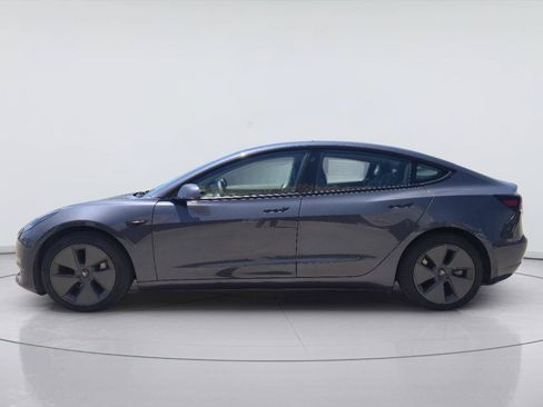 Used 2023 Tesla Model Y AWD image 2