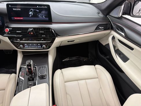 Used 2021 BMW M5 w/ Executive Package AWD/4WD image 31