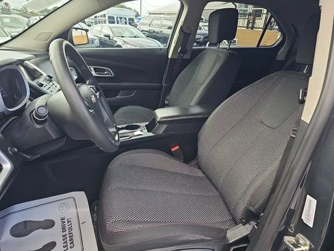 Used 2017 Chevrolet Equinox LS AWD/4WD image 12