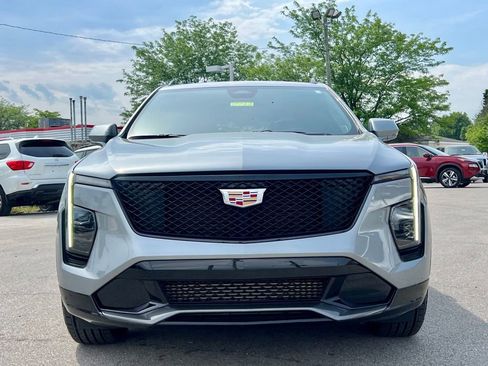 Used 2024 Cadillac XT4 Sport FWD image 5