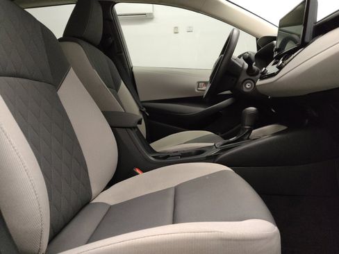 Used 2023 Toyota Corolla LE FWD image 21