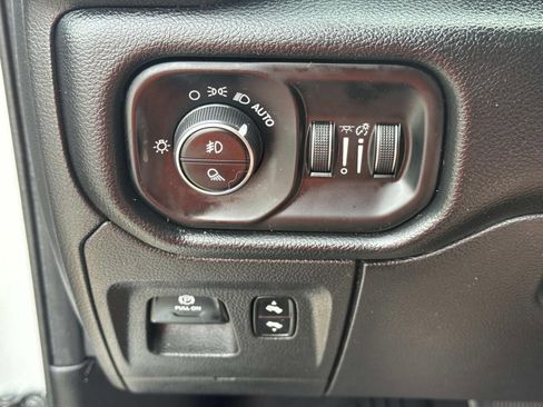 Used 2019 RAM 1500 Laramie w/ Sport Appearance Package RWD image 20