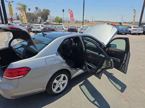 Used 2015 Mercedes-Benz E 350 Sedan w/ Premium 1 Package image 33