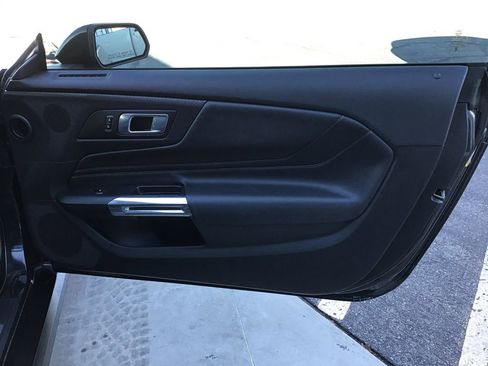 Used 2024 Ford Mustang GT Premium image 7