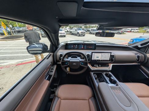 New 2027 Ford Expedition King Ranch AWD/4WD image 17