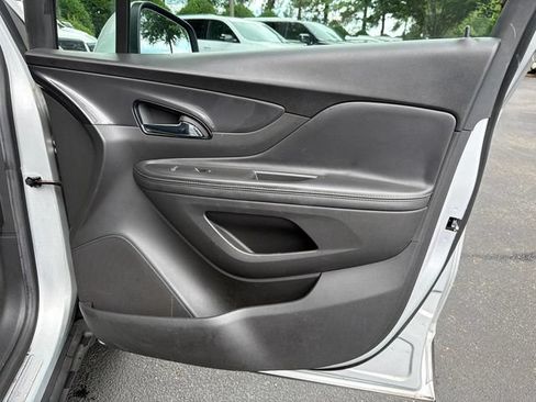Used 2022 Buick Encore Preferred w/ Safety Package FWD image 14