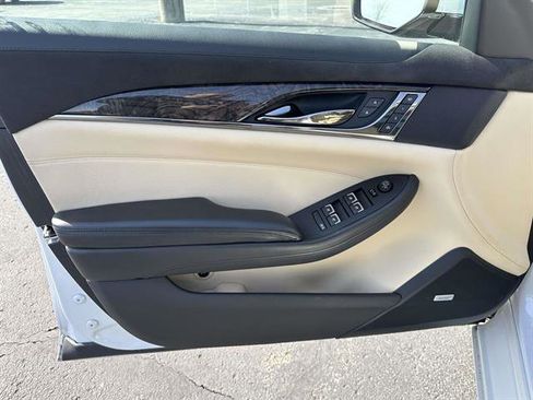 Used 2019 Cadillac CTS Luxury image 9