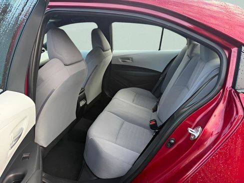 Used 2024 Toyota Corolla SE FWD image 5