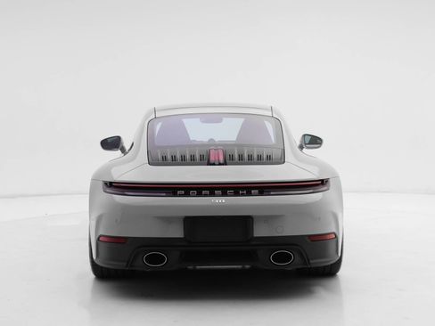 Certified 2025 Porsche 911 Carrera image 7
