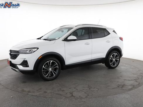 Used 2022 Buick Encore GX Essence FWD image 6