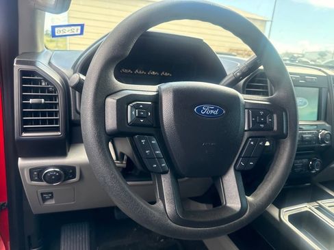 Used 2018 Ford F150 XL w/ Equipment Group 101A Mid RWD image 9