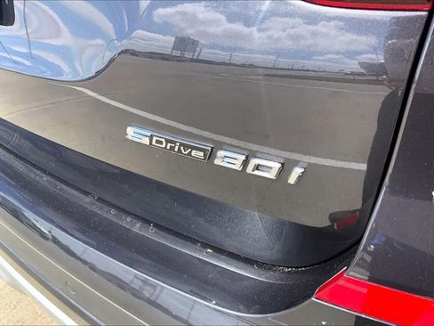 Used 2021 BMW X3 sDrive30i w/ Convenience Package (ZC2) image 9