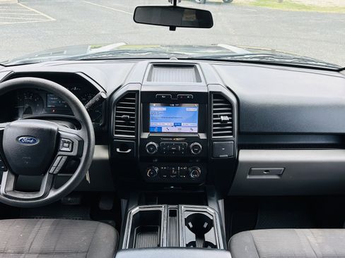 Used 2019 Ford F150 XL w/ Equipment Group 101A Mid RWD image 18