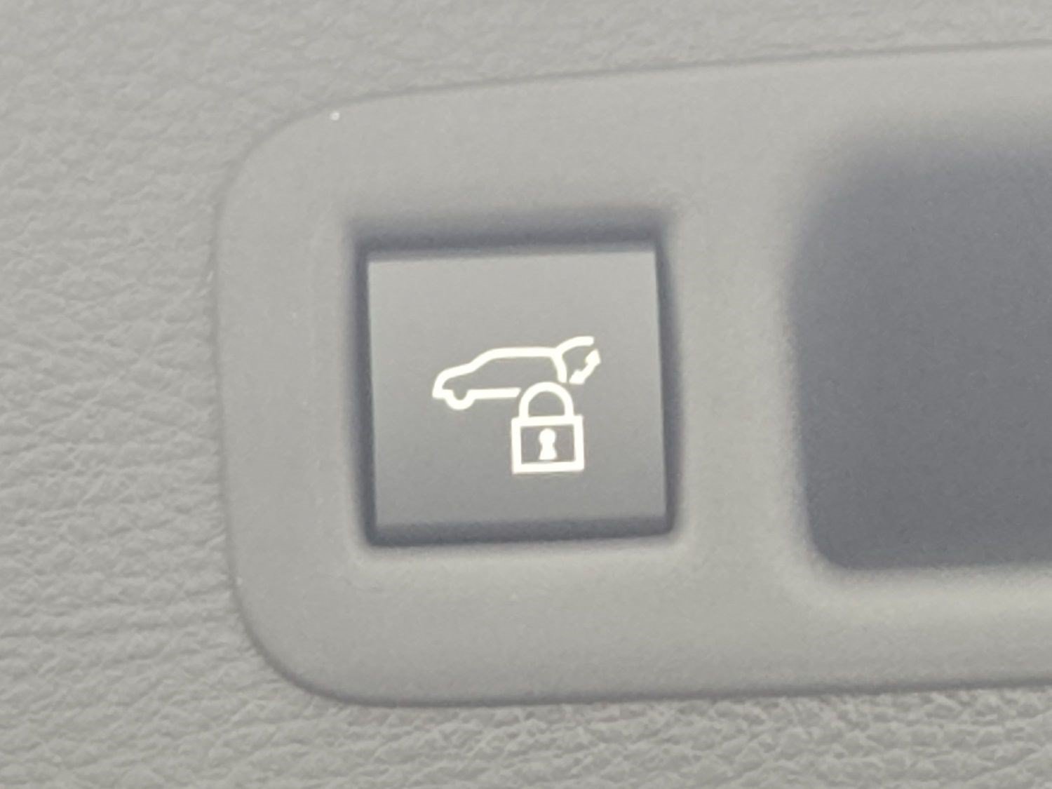 New 2026 Toyota Sienna XLE FWD image 30