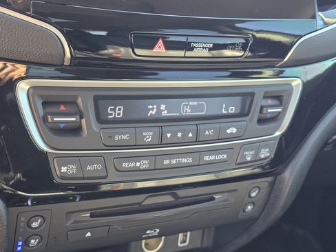 Used 2022 Honda Pilot Elite image 31