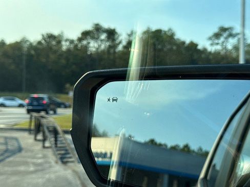 New 2026 GMC Canyon Elevation w/ Convenience Package image 30