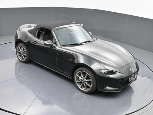 Used 2023 MAZDA MX-5 Miata Grand Touring w/ Weather Package image 27