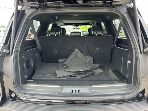 Certified 2023 Lincoln Navigator L Reserve AWD/4WD image 15