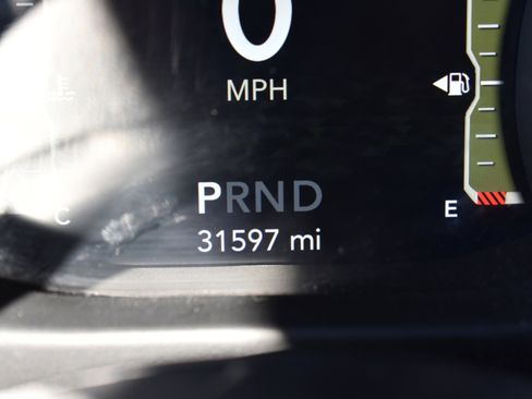 Used 2021 Jeep Wrangler Unlimited Rubicon image 37