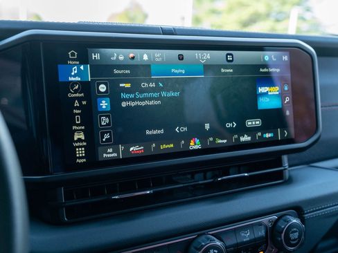 Used 2024 Jeep Wrangler Rubicon 392 image 23