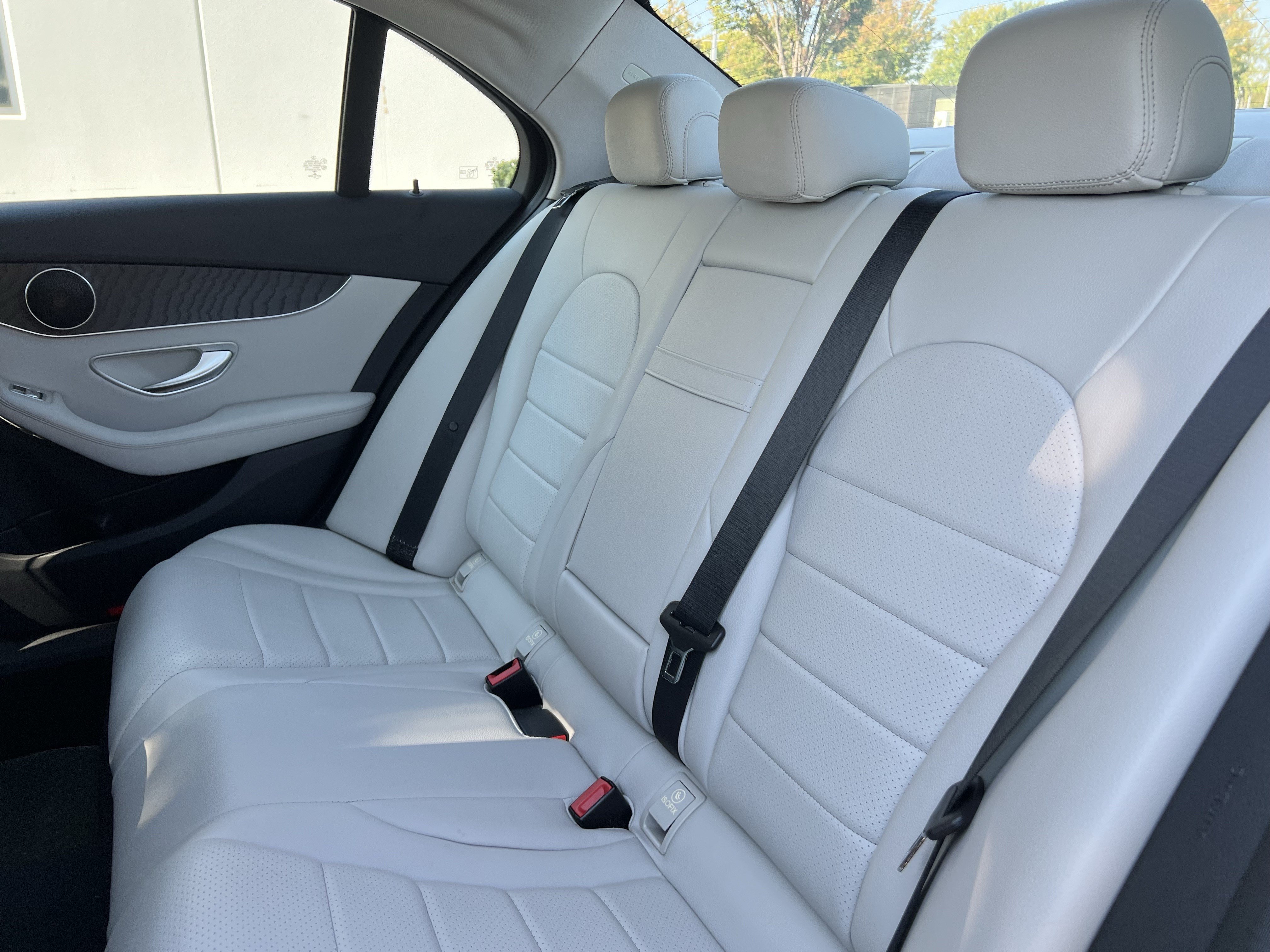 Used 2017 Mercedes-Benz C 300 Sedan image 34
