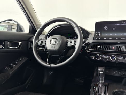 Used 2023 Honda Civic EX image 27