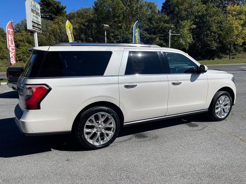 Used 2018 Ford Expedition Max Limited w/ Equipment Group 302A image 9