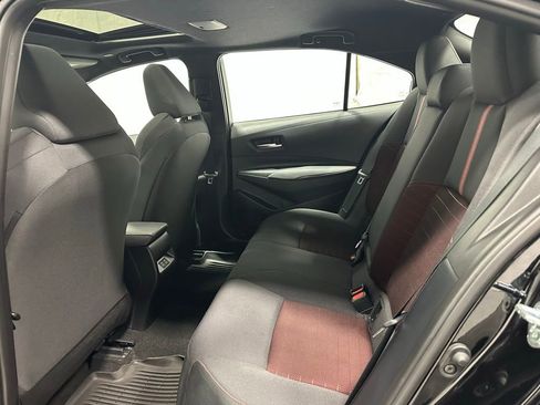 Used 2025 Toyota Corolla SE w/ SE Premium Package image 46