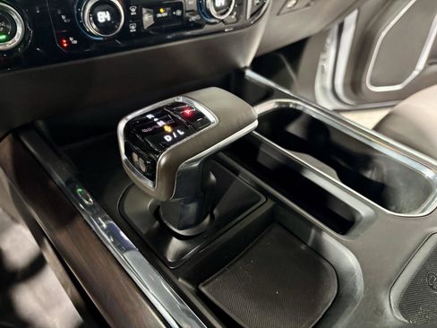 Used 2023 GMC Sierra 1500 SLT w/ SLT Premium Package image 30