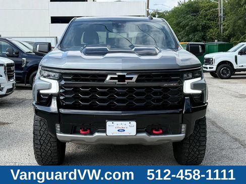 Used 2023 Chevrolet Silverado 1500 ZR2 w/ Technology Package AWD/4WD image 7
