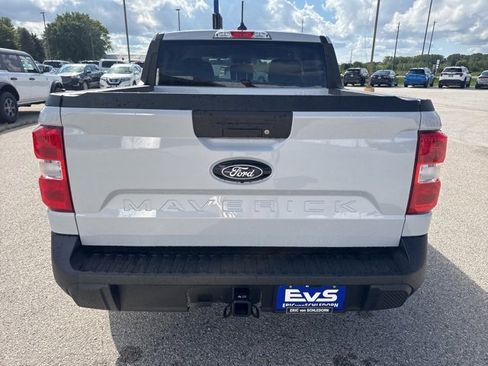 New 2025 Ford Maverick XLT w/ XLT Luxury Package image 4