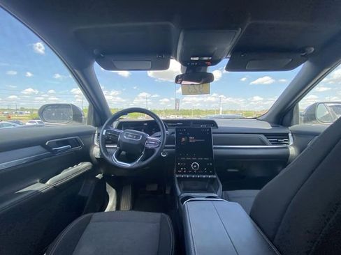 Used 2026 GMC Terrain Elevation image 5