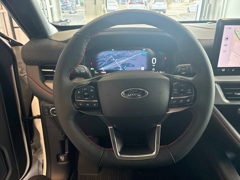 New 2026 Ford Explorer ST-Line w/ ST-Line Street Pack AWD/4WD image 16