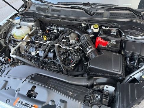 Used 2021 Lincoln Corsair Reserve w/ Equipment Group 201A image 28