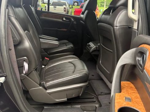 Used 2011 Buick Enclave CXL AWD/4WD image 22