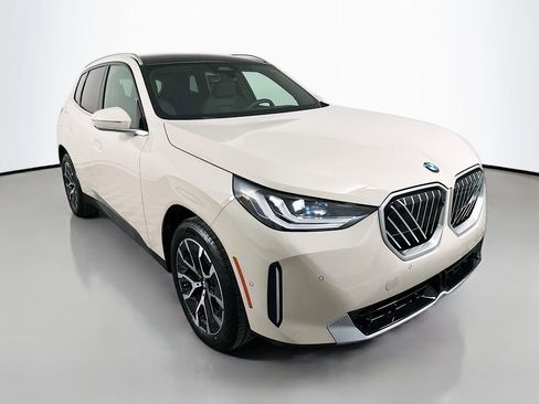 New 2026 BMW X3 xDrive30 image 3