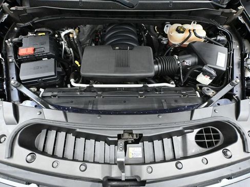 Used 2021 Chevrolet Suburban Z71 w/ Rear Media and Nav Package image 57