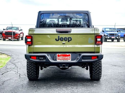 New 2026 Jeep Gladiator Willys AWD/4WD image 9