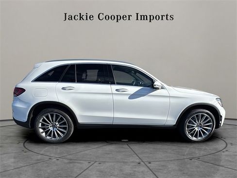 Used 2022 Mercedes-Benz GLC 300 image 6
