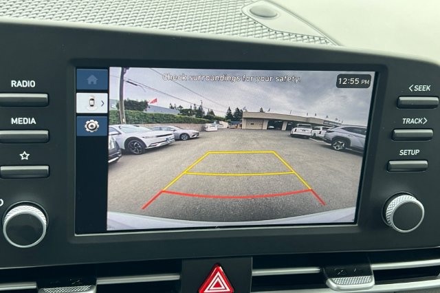New 2026 Hyundai Elantra SE FWD image 17