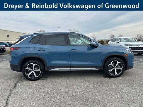 New 2026 Volkswagen Tiguan SE image 8